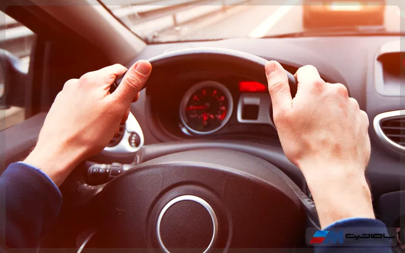 علت لرزیدن فرمان در سرعت بالا و پایین چیست؟